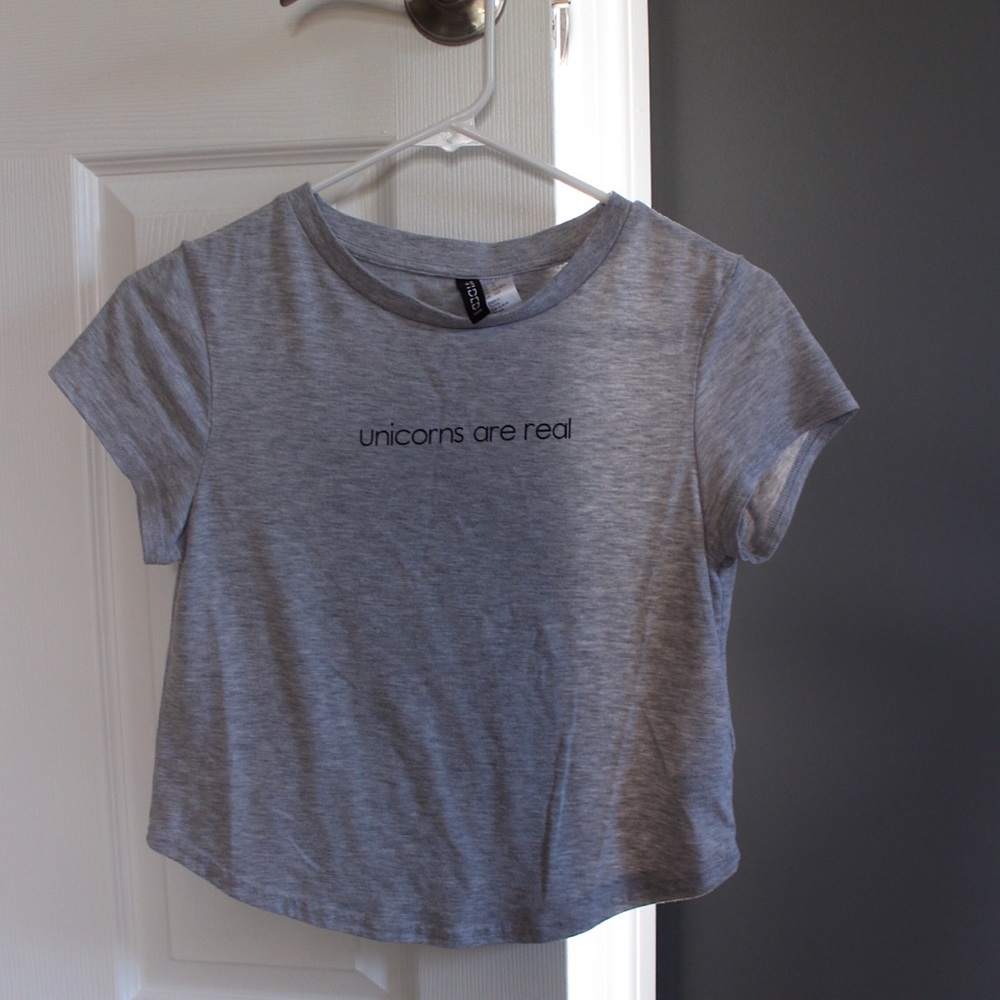 Cotton tshirt from divided “unicorns are real”